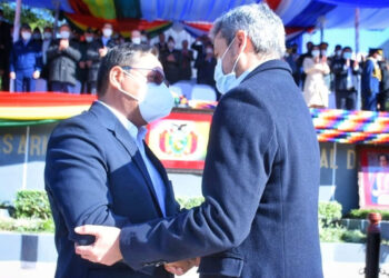Paraguay plantea que Bolivia forme parte de la ruta bioceánica; Arce acoge la propuesta