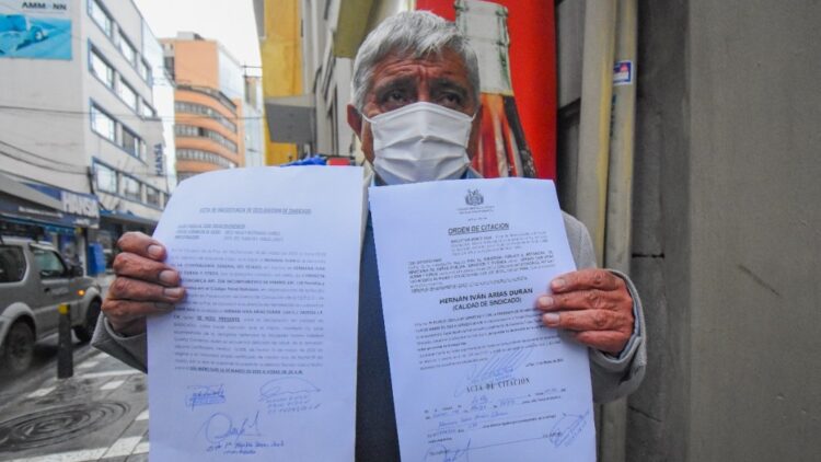 La Fiscalía posterga una declaración de Arias y lo cita por uso ilegal de aviones públicos