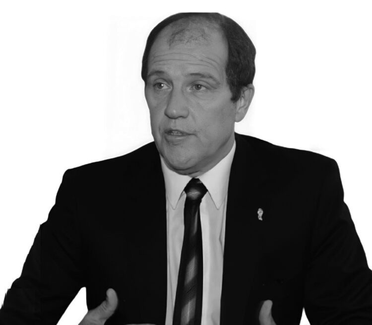 El Deber de informar y hacer justicia
