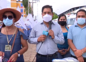 El ministro Auza anuncia vacunación y pruebas COVID-19 casa por casa en Cobija