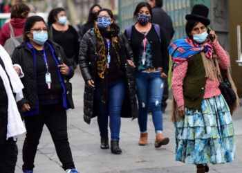 El Ministro de Salud rechaza propuesta de Arias de no usar barbijo en lugares abiertos