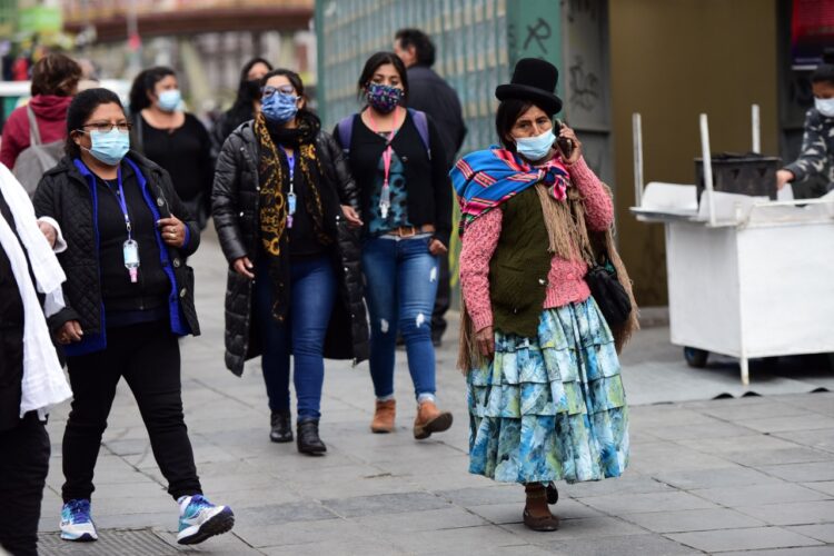 El Comité Científico proyecta la sexta ola del COVID-19 para octubre