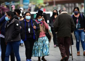 Salud reporta más de 13.000 casos de COVID-19 y 13 fallecidos en la última semana