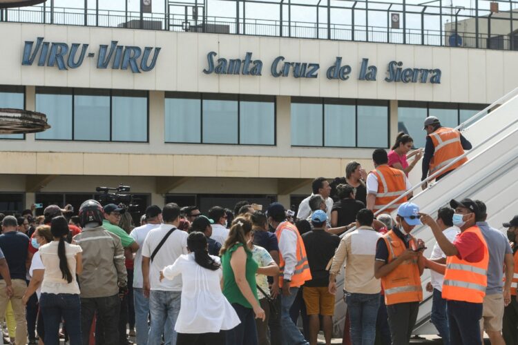 BoA suspende operaciones en el aeropuerto de Viru Viru y desvía sus vuelos