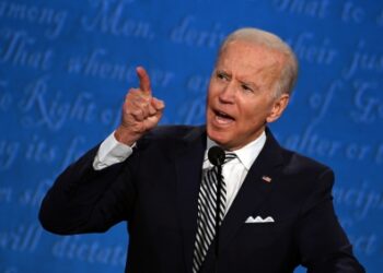 Biden se reunirá con familiares de Griner y Whelan, estadounidenses presos en Rusia