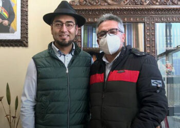 Bobaryn publica una foto junto a Torrico, reconoce su trayectoria y le desea éxitos