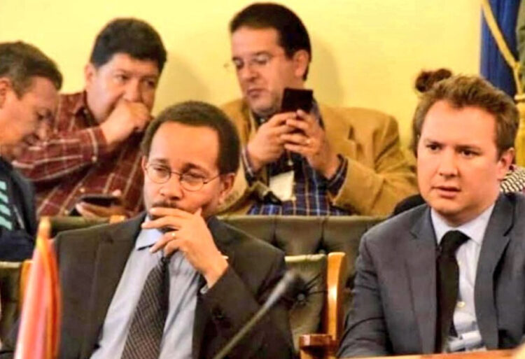 Morales publica una foto de Williamson y dice que se ratifica la participación de EEUU en el ‘golpe’