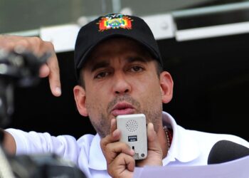 Camacho ya está en la FELCC de La Paz y se espera su declaración ante el Ministerio Público
