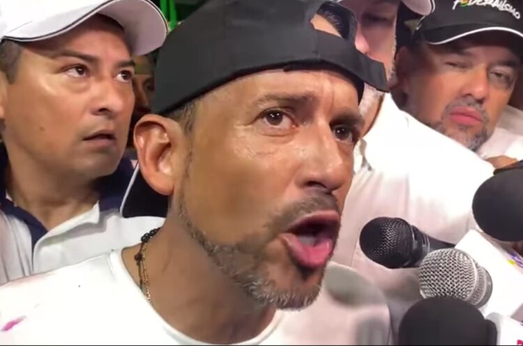 Camacho reivindica dar el poder a las regiones con el federalismo ante la ‘soberbia centralista’