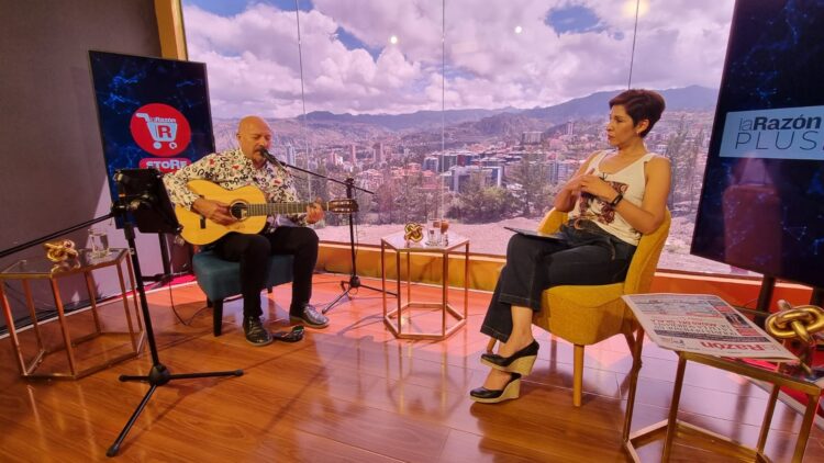 El español Javier Ruibal visita La Paz en gira por tres países