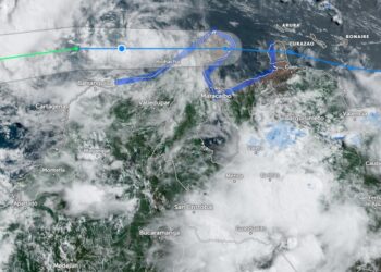 Centroamérica se prepara ante amenaza de ciclón tropical Julia