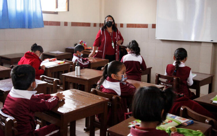 Educación afirma que casi la totalidad de los colegios del país retornarán a clases presenciales