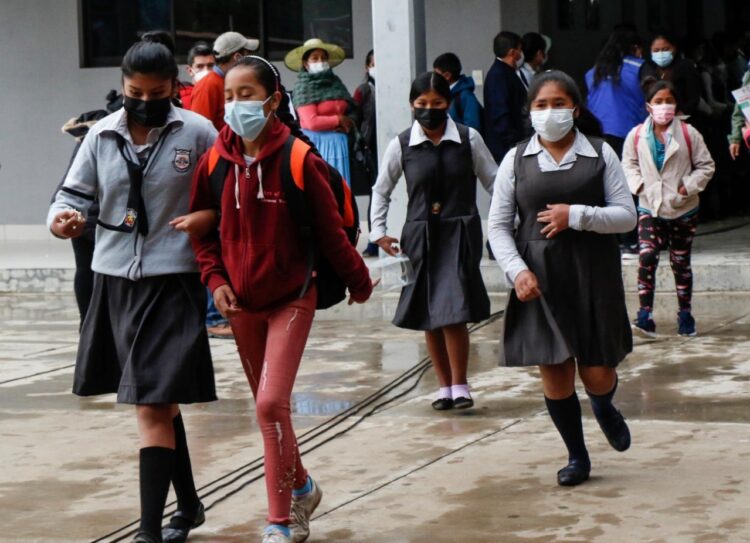 Educación ratifica que desde el lunes los estudiantes retornan al horario normal de clases