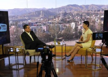 La Razón y DTV sellan una alianza por el periodismo