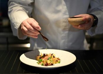Arepas en Hong Kong: un tributo a las raíces del primer chef Michelin de Venezuela