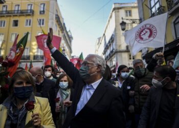 El dirigente socialista de Portugal enfrenta unas elecciones de alto riesgo