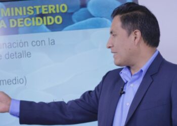 El ministro de Salud, Jeyson Auza, informó sobre el comportamiento del COVID-19 en el país. Foto: Captura