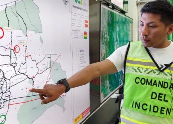 Gracias a las lluvias y los bomberos, reportan solo dos incendios forestales en Santa Cruz