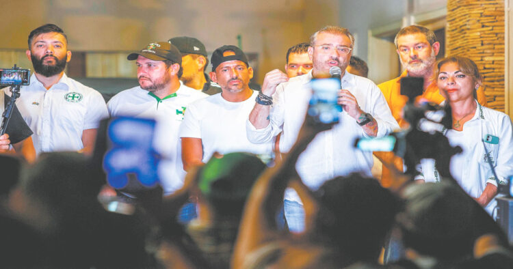 Camacho y Calvo prolongan el paro tras rechazar propuestas