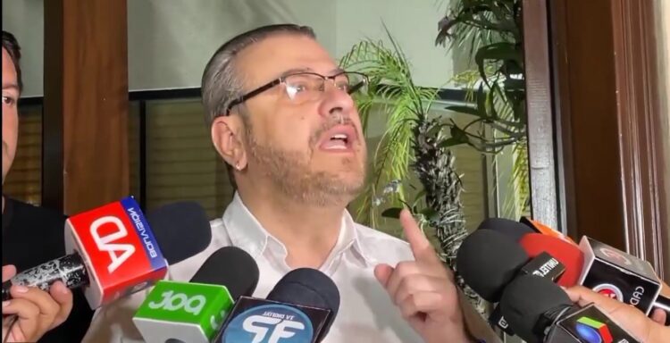 Calvo acusó al presidente Arce de pagar gente involucrada en actos vandálicos en Santa Cruz