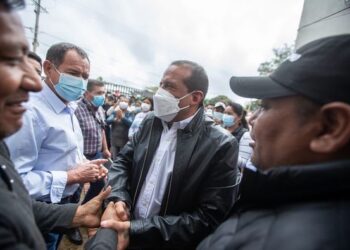 El gobernador Luis Fernando Camacho en la cumbre por el Censo. Foto: Gobernación Santa Cruz