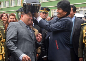 Romero pide respeto a Morales y sugiere ‘cambalache’ para extraditar a Dávila
