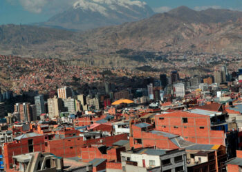 La Paz se caracteriza por contar con construcciones inconclusas. Foto: La Razón-archivo