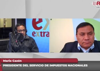 El titular del SIN, Mario Cazón, en La Razón Radio.