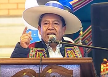 Choquehuanca: Nos quieren dividir desde la izquierda y la derecha; cuidado con las RRSS