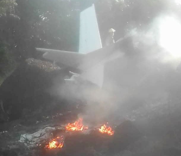 Al lugar del siniestro se han desplazado efectivos de rescate y personal militar. Foto: @QuakeChaser35