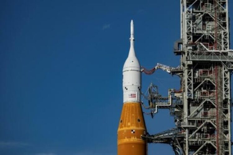 La NASA intenta por tercera vez lanzar su nuevo cohete a la Luna