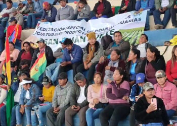 Marcha de campesinos se repliega en Cuatro Cañadas a la espera de la mesa técnica en Beni