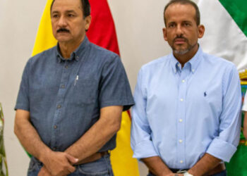 Vicente Cuéllar y Luis Fernando Camacho, en las reuniones del comité por el Censo. Foto: APG