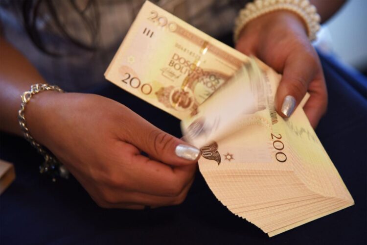 Arce destaca que a julio, la recaudación tributaria del mercado interno creció 22,3%