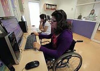 Trabajo dispone este viernes tolerancia en la jornada laboral para personas con discapacidad