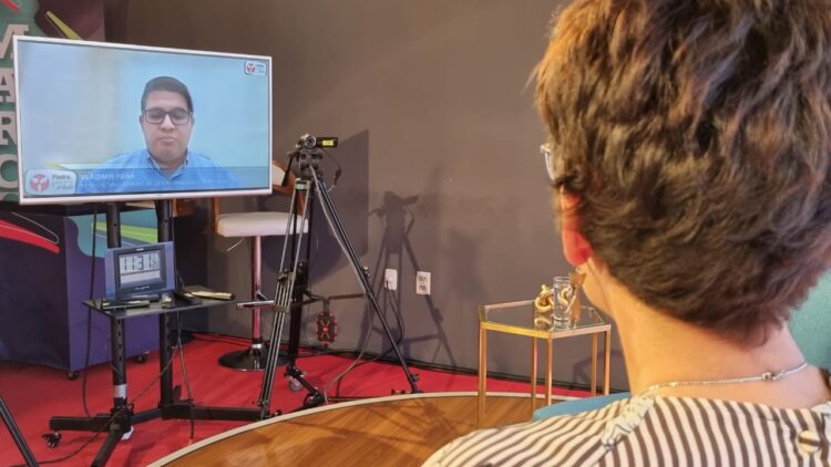Vladimir Peña en entrevista virtual con La Razón.