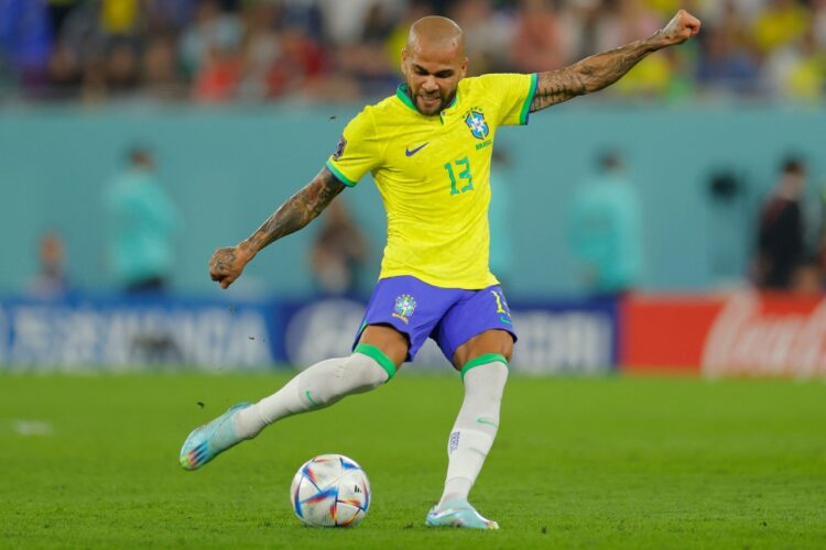 dani_alves.jpg