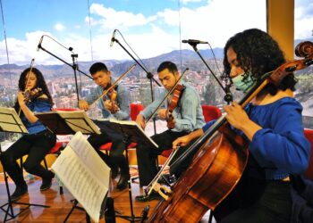 El Cuarteto Dara en los estudios de La Razón. Foto: Oswaldo Aguirre