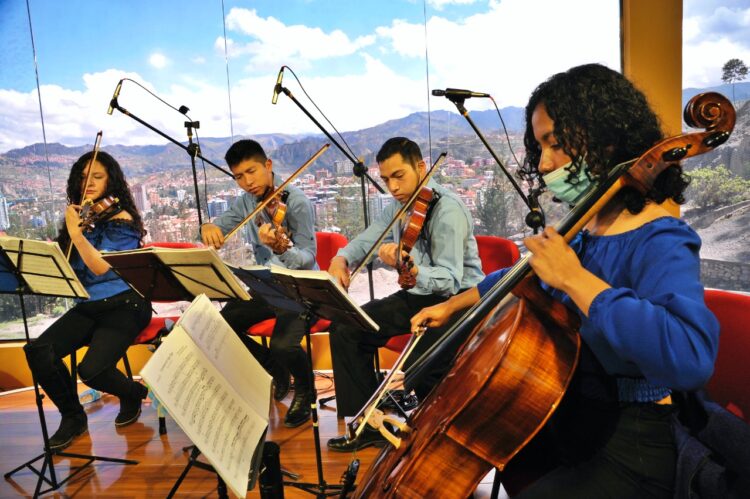 El Cuarteto Dara en los estudios de La Razón. Foto: Oswaldo Aguirre