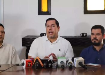 Defensa de Camacho minimiza denuncia sobre violación en su contra y habla de persecución política
