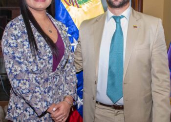 Embajada venezolana promueve el comercio