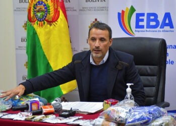 Javier Freire, en la presentación del desayuno escolar para El Alto.