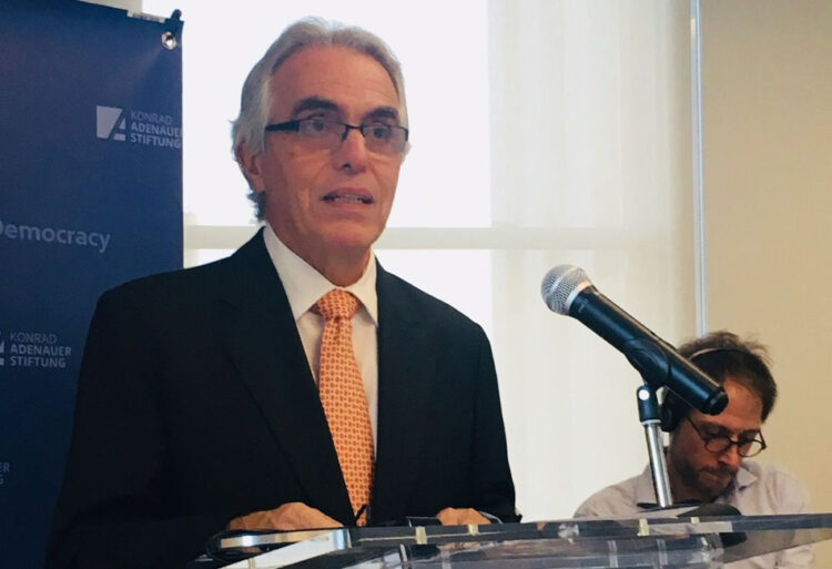 Relator de la ONU está en Bolivia, comienza a coordinar sus actividades con su equipo