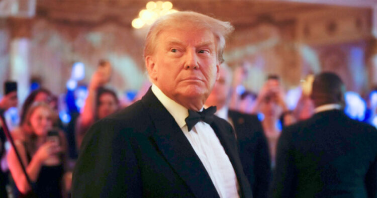 Trump carga contra el envío de blindados a Ucrania: 'Primero vienen los tanques, luego las armas nucleares'.