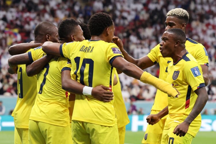 El Mundial comenzó con Qatar-Ecuador, Enner Valencia logró primer gol