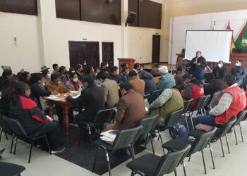 Sin Copa, funcionarios ediles y padres inician reunión para solucionar conflicto