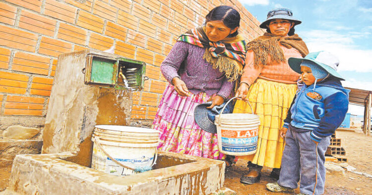 En El Alto, solo 4 de 14 distritos tienen cobertura total de agua