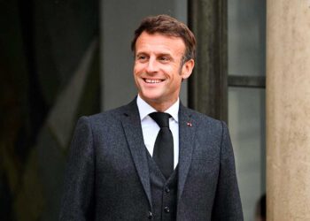 Irán acusa a Francia de "injerencia" por apoyo de Macron a las protestas