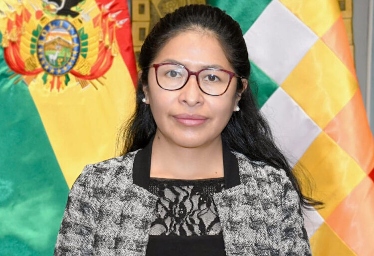 Aún ningún boliviano en Ucrania y Rusia solicitó retornar al país, según la Cancillería