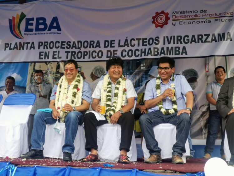 El presidente Luis Arce y exmandatario Evo Morales, en un acto en el Chapare.